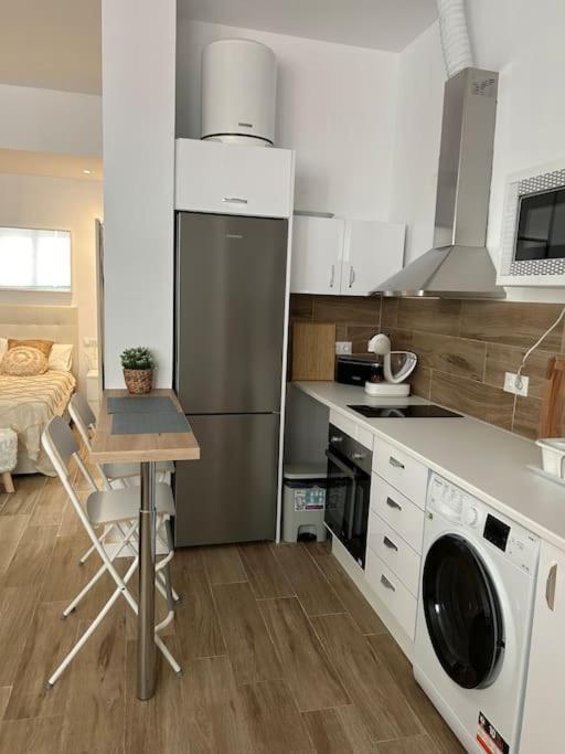 Estudio Carretera Cadiz Malaga Ngoại thất bức ảnh